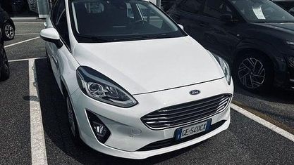 Second-hand Ford Fiesta Titanium 75 CP (55 kW) 2021 Alb Hatchback
