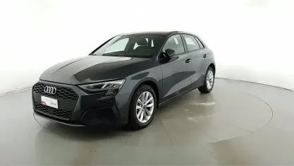 Usata Audi A3 Sportback e-tron Business 110 CV (80 kW) 2023 Grigio manhattan metallizzato Utilitaria