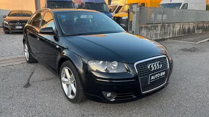 Usata Audi A3 Ambiente 140 CV (102 kW) 2005 Utilitaria