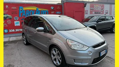 Usata Ford S-MAX Titanium 140 CV (102 kW) 2007 Grigio Monovolume