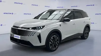Usata Peugeot 5008 GT 145 CV (106 kW) 2025 Argento Monovolume