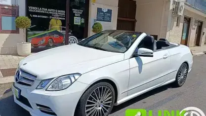 Usata Mercedes E220 170 CV (125 kW) 2013 Cabrio