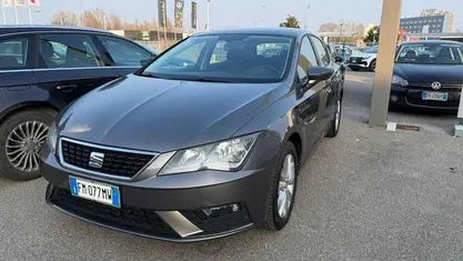 Usata Seat Leon Style 116 CV (85 kW) 2018 Berlina