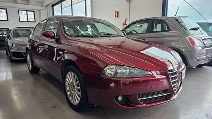 Rosso Usata 2008 Alfa Romeo 147 Due volumi | 1900 € (Ottimo prezzo)