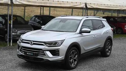 Usata Ssangyong (KGM) Korando 136 CV (100 kW) 2021 Grigio SUV