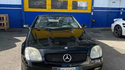 Usata Mercedes SLK230 193 CV (141 kW) 1997 Nero Cabrio