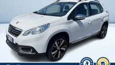 Bianco pastello Usata 2015 Peugeot 2008 Allure SUV | 11.200 € (Buon prezzo)