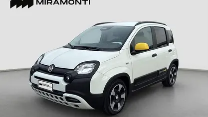 Usado Fiat Panda Cross Cross 69 CV (50 kW) 2025 Blanco Utilitario
