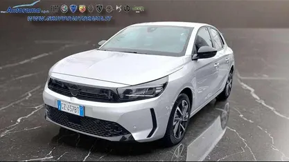 Usata Opel Corsa 101 CV (74 kW) 2025 Berlina
