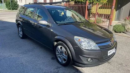 Usata Opel Astra Enjoy 2009 Station wagon