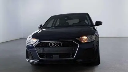 Blu Usata 2024 Audi A1 Sportback Advanced Due volumi | 25.400 € (Ottimo prezzo)