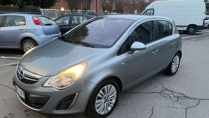 Other Usata 2013 Opel Corsa Edition Tre volumi | 3800 € (Buon prezzo)