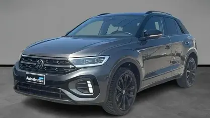Usata VW T-Roc R-line 150 CV (110 kW) 2024 Altro SUV