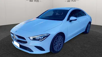 Bianco Usata 2021 Mercedes CLA200 Coupé | 29.900 € (Ottimo prezzo)
