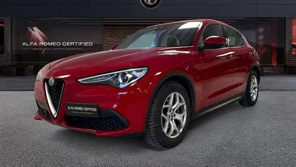 Usata Alfa Romeo Stelvio Business 160 CV (117 kW) 2021 Rosso SUV