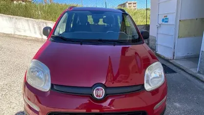 Usata Fiat Panda Classica 69 CV (50 kW) 2013 Rosso Utilitaria