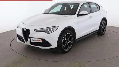 Bianco Usata 2019 Alfa Romeo Stelvio Super SUV | 22.699 € (Buon prezzo)