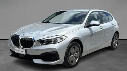 Usado BMW 116 Advantage 116 HP (85 kW) 2020 Prateado Citadino
