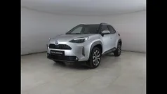 Argento Usata 2022 Toyota Yaris Cross Trend SUV | 23.200 € (Buon prezzo)