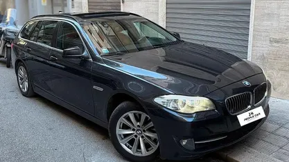 Grigio Usata 2010 BMW 520 Efficient Dynamics Tre volumi | 8950 € (Buon prezzo)