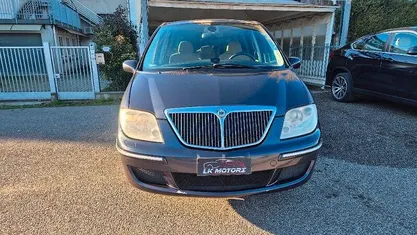 Usata Lancia Phedra 170 CV (125 kW) 2008 Blu Monovolume