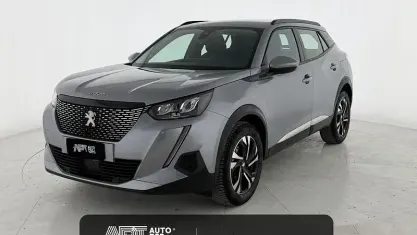 Usata Peugeot 2008 Allure 102 CV (75 kW) 2021 Grigio SUV