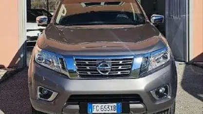 Grigio Usata 2017 Nissan Navara N-Connecta Pick-up | 17.800 € (Super prezzo)