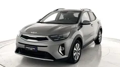 Usata 2025 Kia Stonic Style SUV | 16.800 € (Buon prezzo)