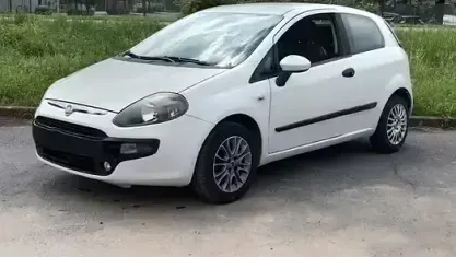 Usata Fiat Punto Evo Active 69 CV (50 kW) 2011 Bianco Utilitaria