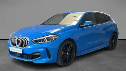 Usata BMW 116 M Sport 116 CV (85 kW) 2020 Blu/azzurro Utilitaria