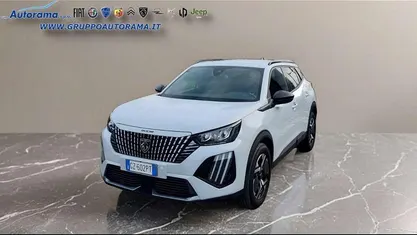 Usata Peugeot 2008 Allure 102 CV (75 kW) 2025 Bianco SUV