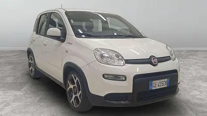Usata Fiat Panda Sport 69 CV (50 kW) 2021 Bianco Utilitaria