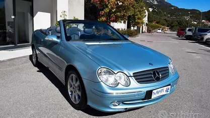 Usata Mercedes CLK200 Elegance 163 CV (119 kW) 2004 Blu Cabrio