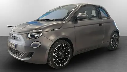 Usata Fiat 500e La Prima 42 kW (58 CV) 2021 Nero Berlina
