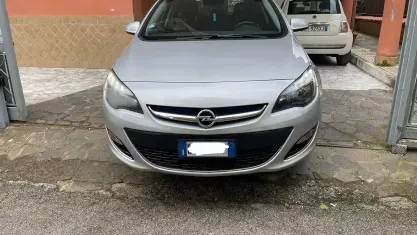 Usata Opel Astra S 110 CV (80 kW) 2015 Grigio Berlina