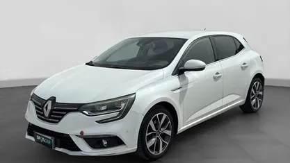 Usata Renault Mégane IV Bose Edition 131 CV (96 kW) 2016 Bianco Berlina