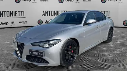 Usata Alfa Romeo Giulia Executive 190 CV (139 kW) 2021 Argento Berlina