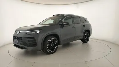 Usata 2025 VW Tayron R-line Plus SUV | 57.900 € (Buon prezzo)