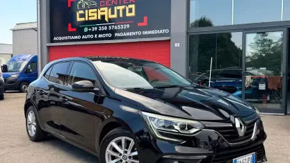 Usata Renault Mégane IV Business 116 CV (85 kW) 2020 Bluazzurro Berlina