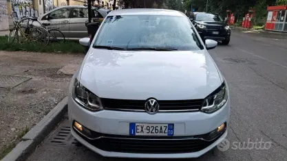 Usata VW Polo Trendline 75 CV (55 kW) 2014 Bianco Berlina