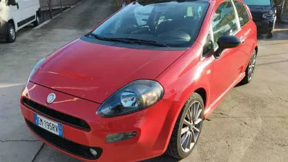 Usata Fiat Punto Sport 95 CV (69 kW) 2012 Rosso Utilitaria