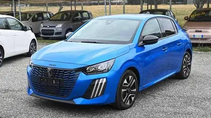 Blu Usata 2024 Peugeot 208 Allure Due volumi | 14.900 € (Buon prezzo)