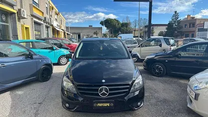 Usata Mercedes B180 Premium 109 CV (80 kW) 2014 Nero Monovolume