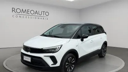 Käytetty Opel Crossland X Elegance 110 HP (80 kW) 2024 Valkoinen Katumaasturi