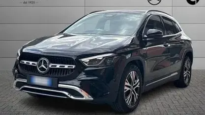 Usata Mercedes GLA180 Advanced Plus 116 CV (85 kW) 2024 Nero SUV