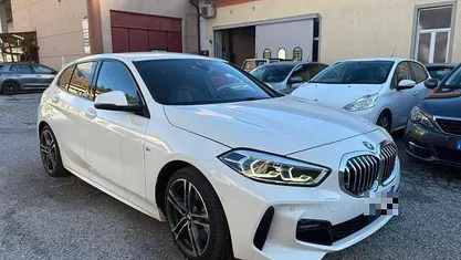 Usata BMW 120 M Sport 190 CV (139 kW) 2020 Bianco Utilitaria