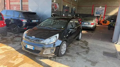 Usata Kia Rio 84 CV (61 kW) 2013 Berlina