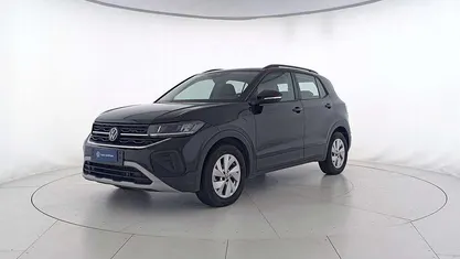 Deep black perlato Usata 2024 VW T-Cross Life SUV | 22.400 € (Buon prezzo)