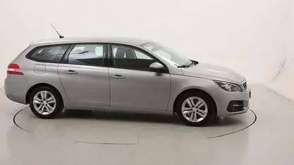 Usata Peugeot 308 SW Active 102 CV (75 kW) 2019 Station wagon