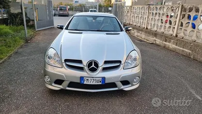 Usata Mercedes SLK200 163 CV (119 kW) 2004 Grigio Cabrio